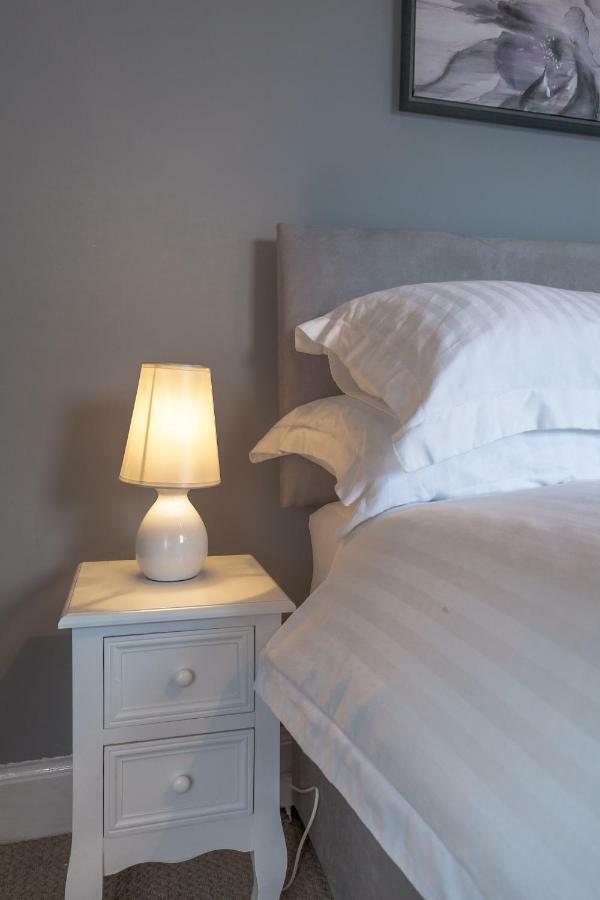The Edinburgh City - Top Floor 2 Bedroom Apartment المظهر الخارجي الصورة